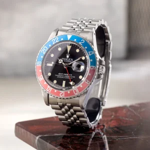 شراء ساعات رولكس جي إم تي ماستر (Rolex GMT-Master) 